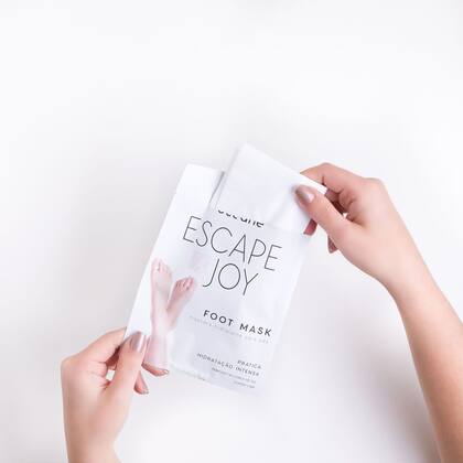 Imagem de Kit Máscara Hidratante para Pés com Óleo de Coco - Foot Mask 1 Par (2 Produtos)
