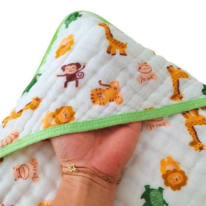 Imagem de Kit Maternidade Enxoval Bebê 5 Peças Toalha Banho Roupão Paninho Bolsa 100 Algodão Resistente