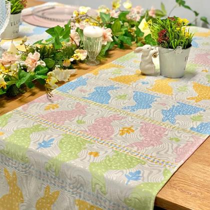 Imagem de Kit Mesa Posta Sousplat Completo Com Trilho de mesa Para Páscoa Colorido Coelhinho