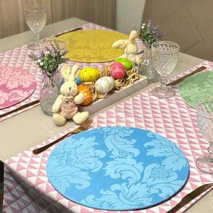 Imagem de Kit Mesa Posta Sousplat Completo Com Trilho de mesa Para Páscoa Colorido Coelhinho