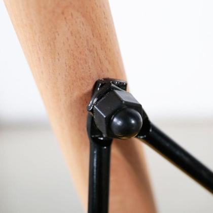 Imagem de Kit Mesa Preta Quadrada 80cm com 4 Cadeiras Eiffel