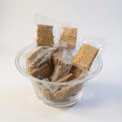 Imagem de Kit Mini Cocada coco queimado com 50 unidades de 20 gramas