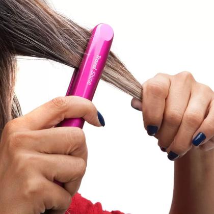 Imagem de Kit Mini Secador De Cabelo Philco 1000w e Chapinha Pequeno Viagem Dobrável Ps12 Bivolt Com Bolsa Rosa