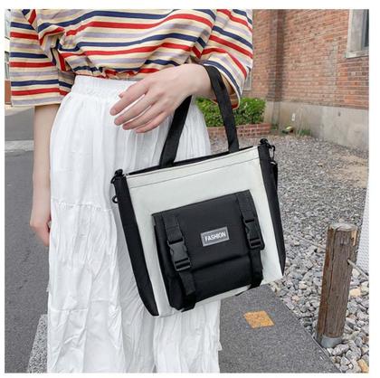 Imagem de Kit Mochila com 4 Pçs e Broche Fashion Escolar Passeio Juvenil Grande