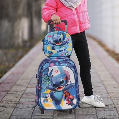 Imagem de Kit Mochila Rodinha Lancheira Estojo Infantil Stitch 3D
