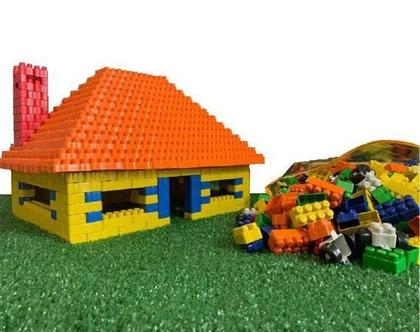 Imagem de Kit multi blocos monta - monta infantil c/ 800 peças para a diversão e alegria para crianças com idade a partir de 3 ano