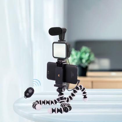 Imagem de Kit para Gravação com Microfone Direcional, Luz LED e Tripé Articulado - Tomate