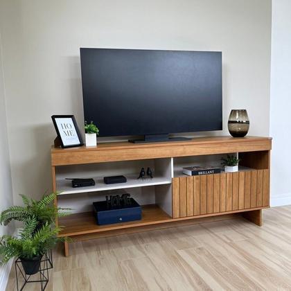 Imagem de Kit para Sala de Estar Rack Ripado e Aparador e Mesa de Centro City