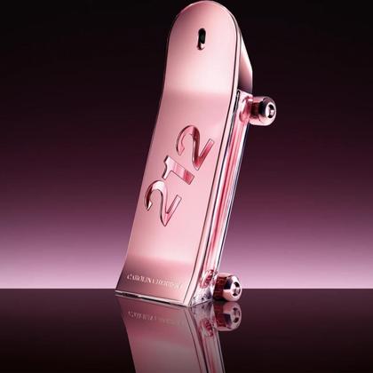 Imagem de Kit Perfume Feminino 212 Heroes For Her de Carolina Herrera EDP 80ml + Body Lotion 100ml