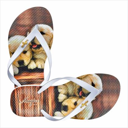 Imagem de Kit Pet Feminino Cachorrinhos com Bolsa, Necessaire e Chinelo, Magicc