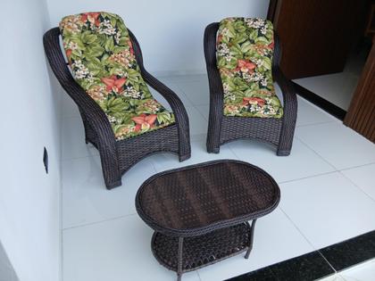 Imagem de Kit Poltronas Estofadas Área Externa Jardim Varanda Fibra Sintética Almofadas Saquarema Verde
