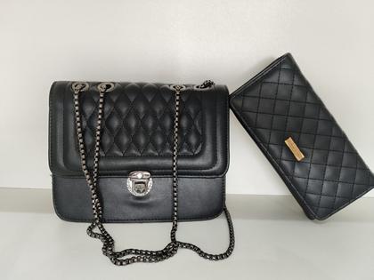 Imagem de Kit Promocional Bolsa Feminina Transversal Alça Corrente com Carteira Feminina Grande