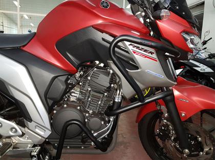 Imagem de Kit Protetor de Motor Coyote Modelo Inferior + Superior de Carenagem - Fazer 250 ano 2018 em Diante - Yamaha