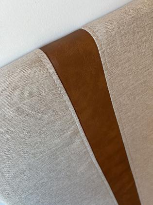 Imagem de Kit Quarto 2 Mesas De Cabeceira Grécia e 1 Cabeceira Para Cama Queen em Linho