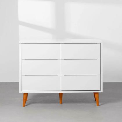 Imagem de Kit Quarto Infantil Theo com Pés Retrô Mel - Berço + Cômoda 6 Gavetas + Guarda-Roupa 2 Portas - Branco Fosco