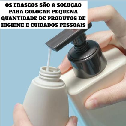 Imagem de Kit Recipientes com 4 Frascos Garrafinhas Potes Reutilizáveis e Laváveis 90ml de Silicone