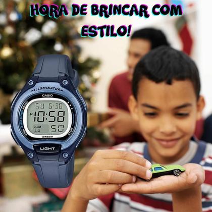 Imagem de Kit Relógio Casio Infantil Masculino Meninos Digital Resistente Agua 50 Metros Redondo Pequeno Alarme Preto LW-203 + 3 Carrinhos