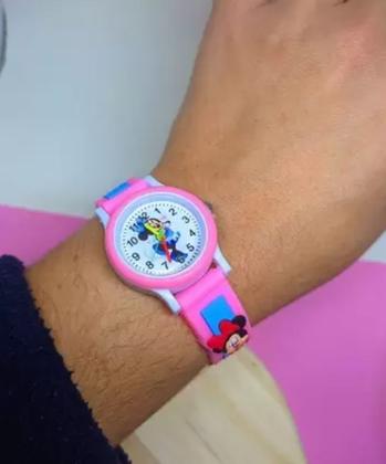 Imagem de Kit Relógio Infantil Analógio Menina Princesa Disney Desenho 3D Silicone Quartz + Conjunto Colar e Brincos Anel Miçangas