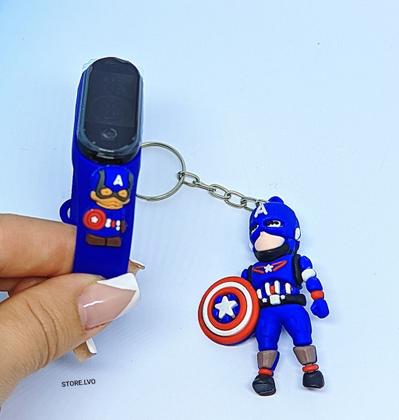 Imagem de Kit Relógio Infantil Digital Silicone Ajustável Crianças + Chaveiro Mini Boneco 3D Emborrachado Super Heróis Lilo Stitch