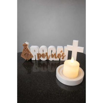 Imagem de Kit Rogai por Nós Nossa Senhora Aparecida - Letreiro com Vela LED e Crucifixo Decorativo