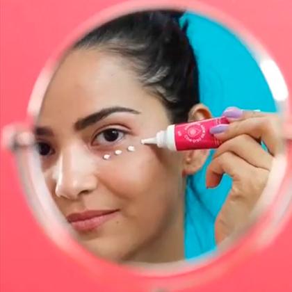Imagem de Kit Rosativ skincare 1 Creme Facial Clareador Rosa Mosqueta 55g 1 Óleo De Rosa Mosqueta 30mL 1 Creme Regenerador Olhos 15g