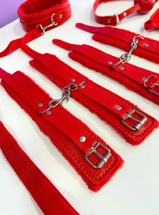 Imagem de Kit Sado Completo com Algemas, Chicote e Corda