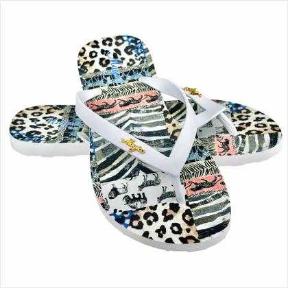 Imagem de Kit Selva Feminino Animal Print com Bolsa, Necessaire e Chinelo, Magicc