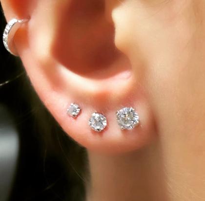 Imagem de Kit Semi Joias 80pçs Brincos Argola Choker Colar Pingentes Braceletes Anel Folheado Dourado e Prata Feminino