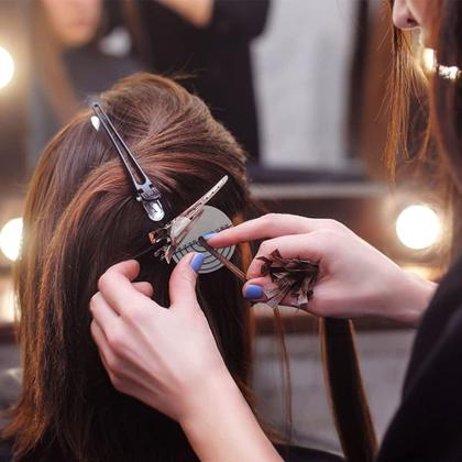 Imagem de Kit Separador De Mechas Para Aplicação De Mega Hair MegaLocks Salão De Beleza