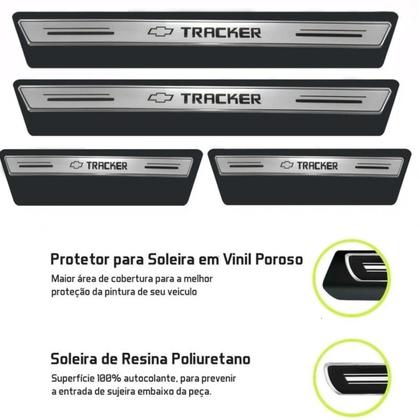 Imagem de Kit Soleira Resinada Proteção Porta Chevrolet Tracker Prata