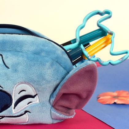 Imagem de Kit Stitch Bolsa De Mão Plush + Estojo Fluffy - Zonacriativa