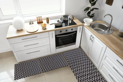 Imagem de Kit Tapetes e Passadeira De Cozinha 3 Peças Antiderrapante Chevron Zig Zag Geométrico Preto e Cinza