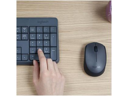 Imagem de Kit Teclado e Mouse Sem Fio Logitech MK235