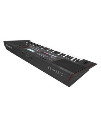 Imagem de Kit Teclado Roland E-X50 61 Teclas + Capa + Suporte em X + Pedal Sustein