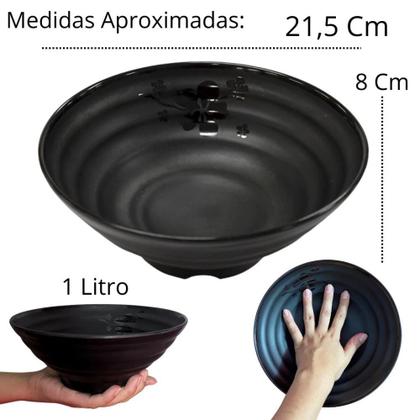 Imagem de Kit Tigela Redonda 21,5 Cm em Melamina Preta + Colher + Par de Hashi Decorado