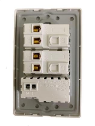 Imagem de Kit Tomada 3 Pinos + Interruptor Duplo Bivolt C 2 Saida Usb