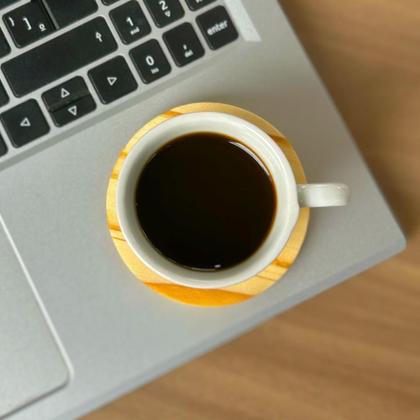 Imagem de Kit Xícaras de Porcelana Branco 95ml com Suporte Circular  Ideal para Chá e Café