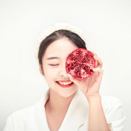 Imagem de Lábios Volumizados e com Cor Natural Realçada por Tecnologia