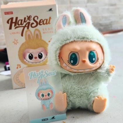Labubu Pelúcia Pop Mart Have a Seat Produto Oficial, Fofo e