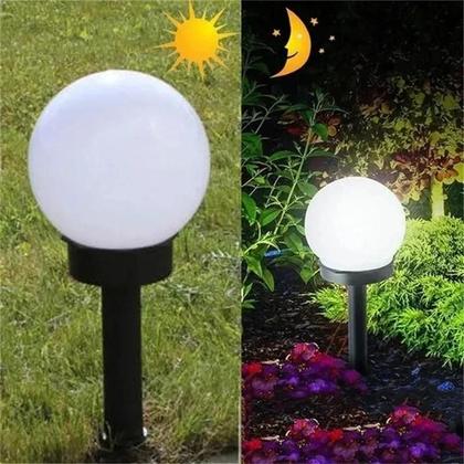 Imagem de Lâmpada LED Solar à Prova d'Água para Jardim - Kit com 1/3/6/9 Peças