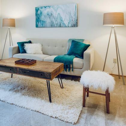 Imagem de Lâmpadas LED Amazon Basics A19 3,5 W (equivalente a 40 W), pacote com 6