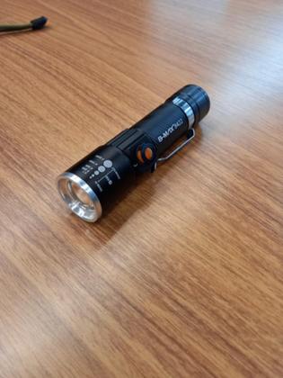 Imagem de Lanterna Bm-8422 -sabre -preto -luz Branca