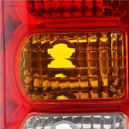 Imagem de Lanterna Traseira Hilux 2004/2011 Direita