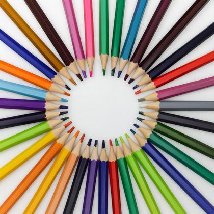 Imagem de Lápis de Cor Famix 36 Cores Hexagonal  Macio e Resistente  Ideal para Escola, Escritório e Desenho Artístico