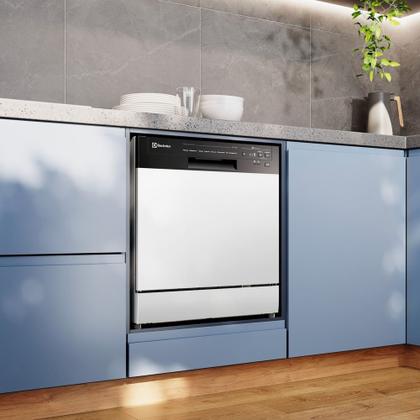 Imagem de Lava-Louça Electrolux 8 Serviços Branca com Programa Lava & Seca 50 min (LB08E)