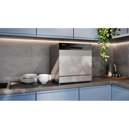 Lava-Louça Electrolux 8 Serviços Inox com Programa Lava & Seca 50 min (LS08E) Imagem de Lava-Louça Electrolux 8 Serviços Inox com Programa Lava & Seca 50 min (LS08E)