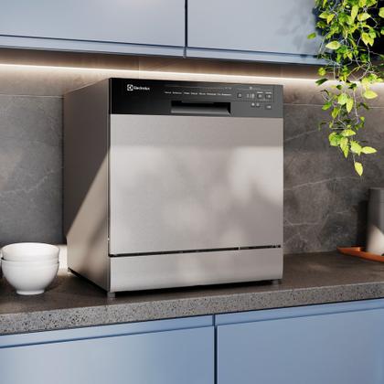 Imagem de Lava-Louça Electrolux 8 Serviços Inox com Programa Lava & Seca 50 min (LS08E)