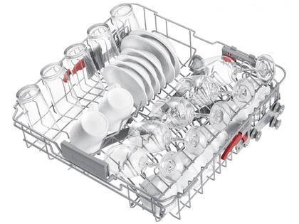 Imagem de Lava-louças Samsung 14 Serviços com Função Higienizar DW60DG550 Black Inox