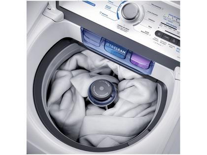 Imagem de Lavadora de Roupas Electrolux LED14 Essential Care 14Kg Cesto Inox 11 Programas de Lavagem Branca