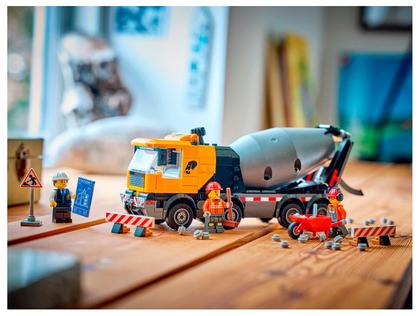 Imagem de LEGO City Caminhão Betoneira 60478 371 Peças